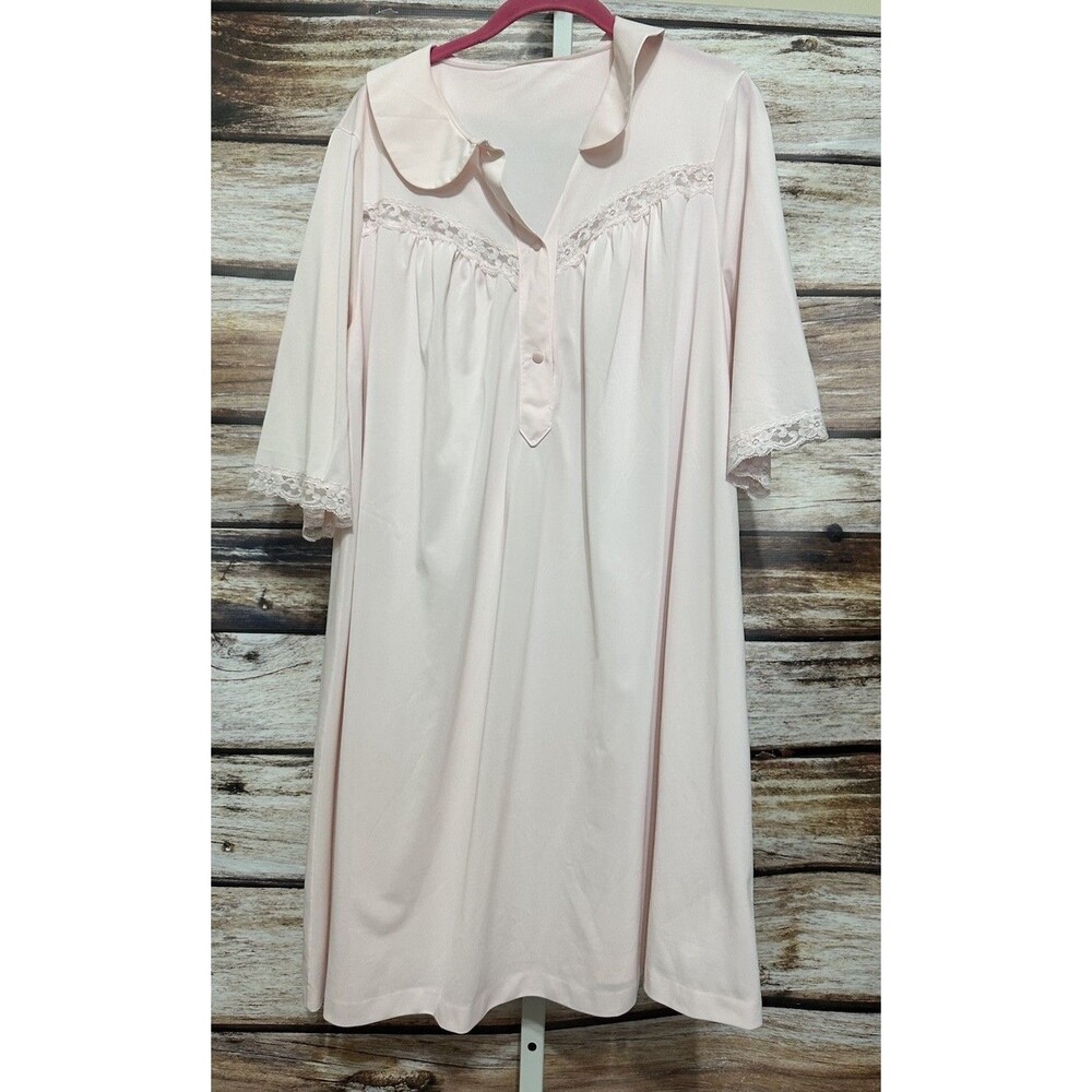 Vtg Shadowline Peignoir Dressing Gown Size LARGE Pink Silky Nylon